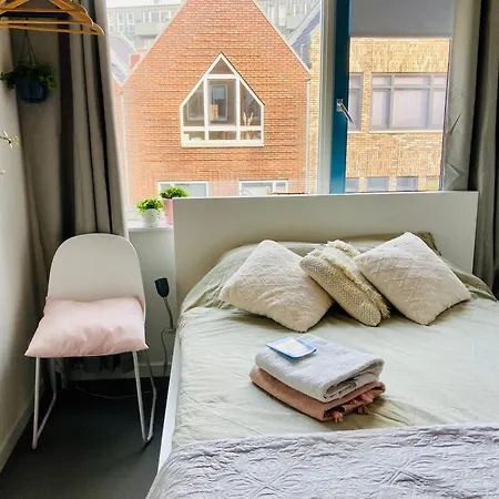 Canal House - Homestay Alkmaar Exterior photo